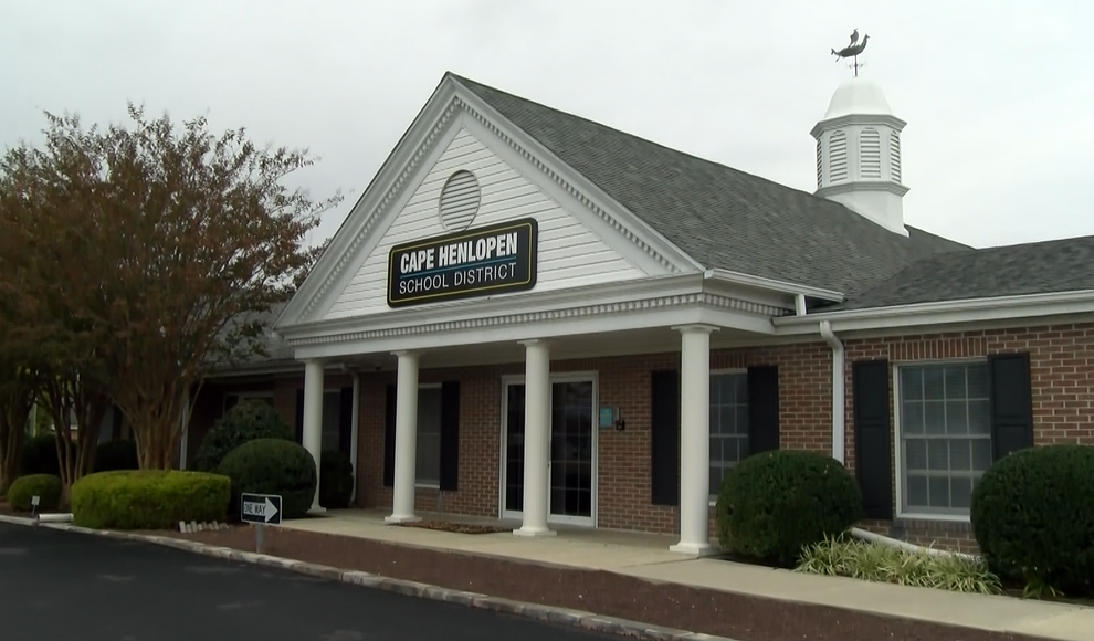 Cut fiber line knocks out phones and internet at Cape Henlopen schools